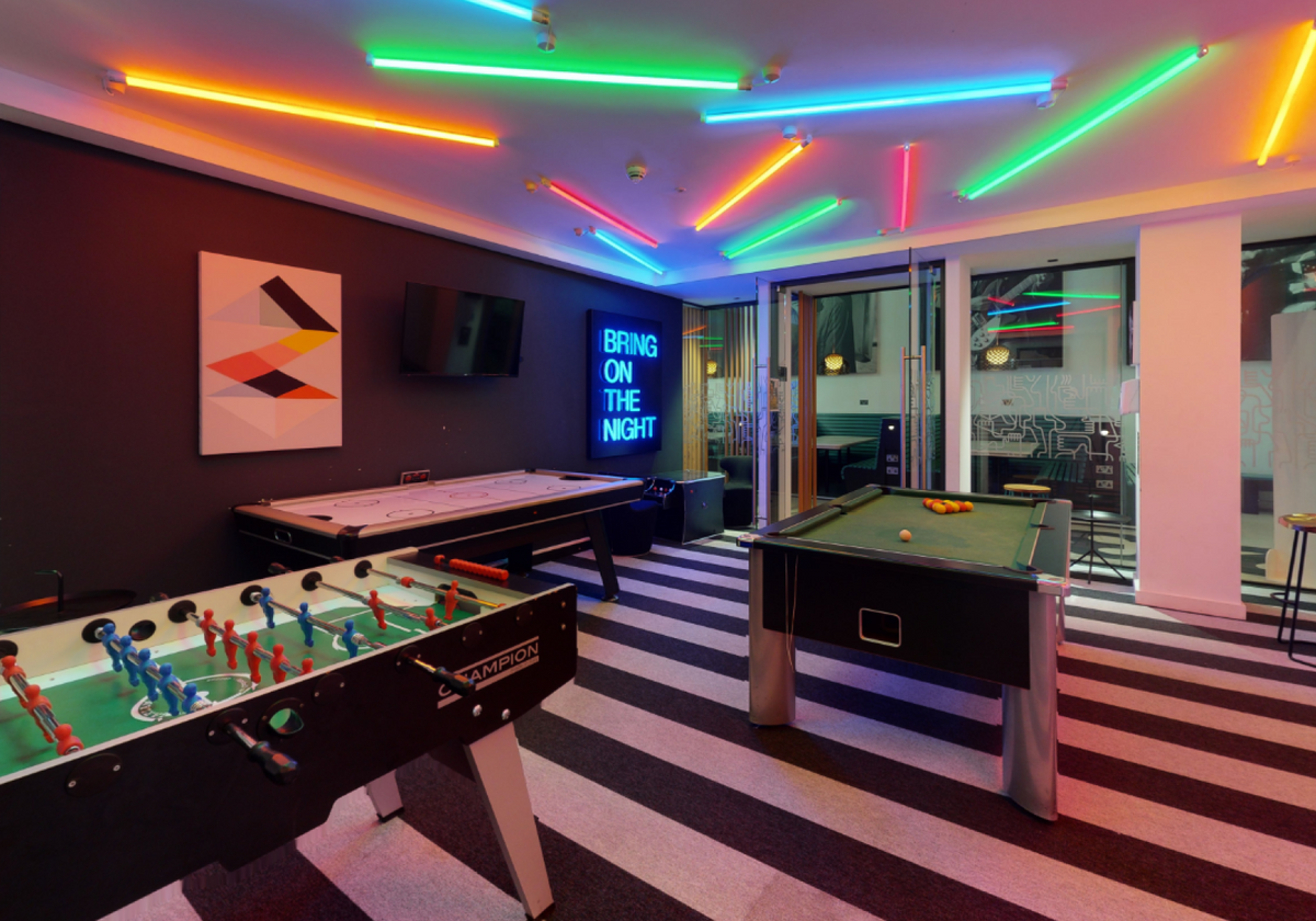 Hall iQ Hammersmith - 8