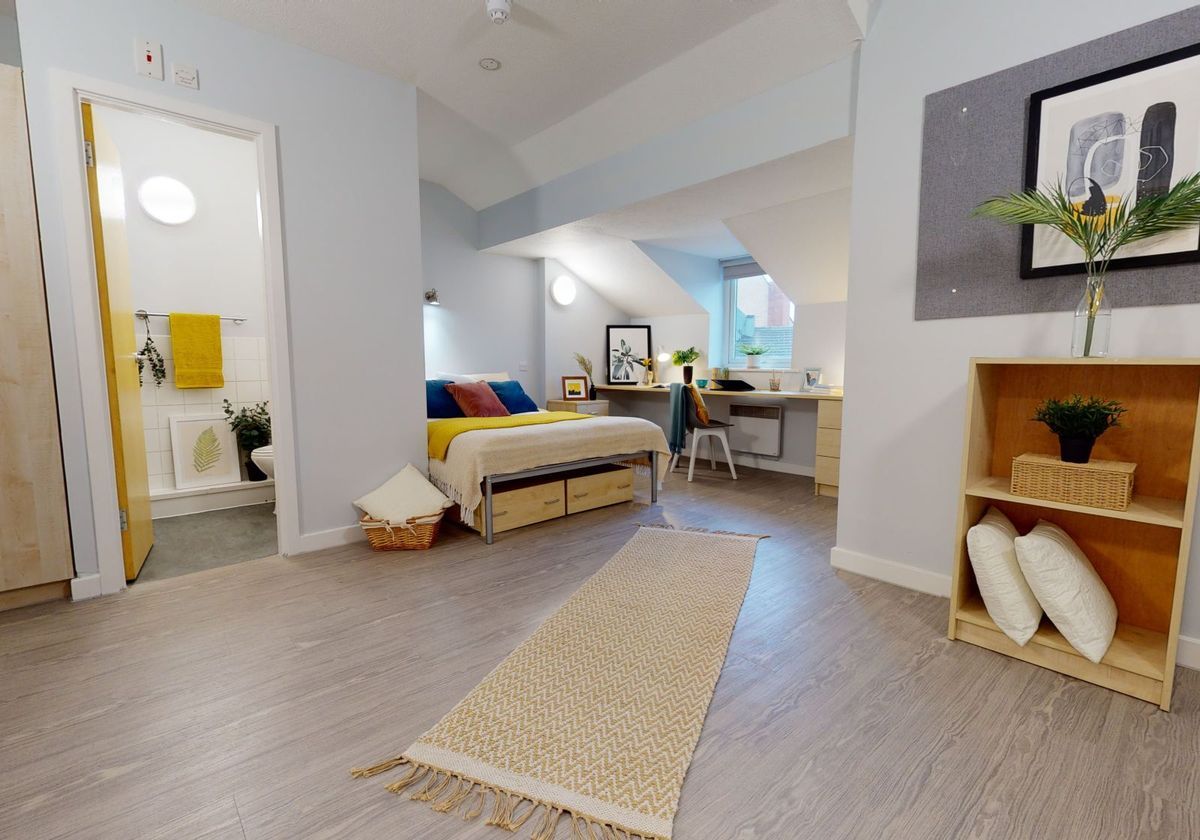 Hall iQ Hayes Wharf - 5