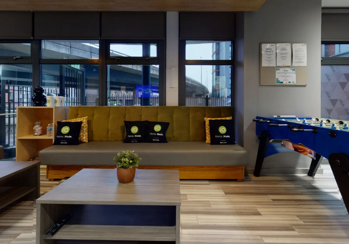 Hall iQ Hayes Wharf - 9