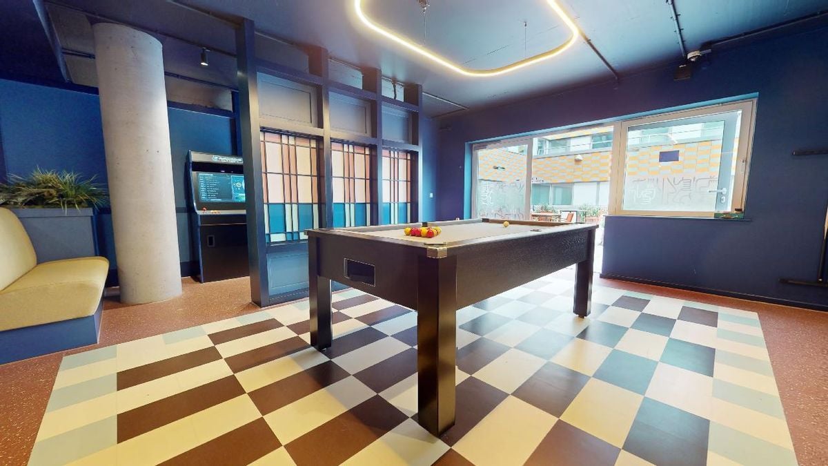 Hall iQ Highbury - 5