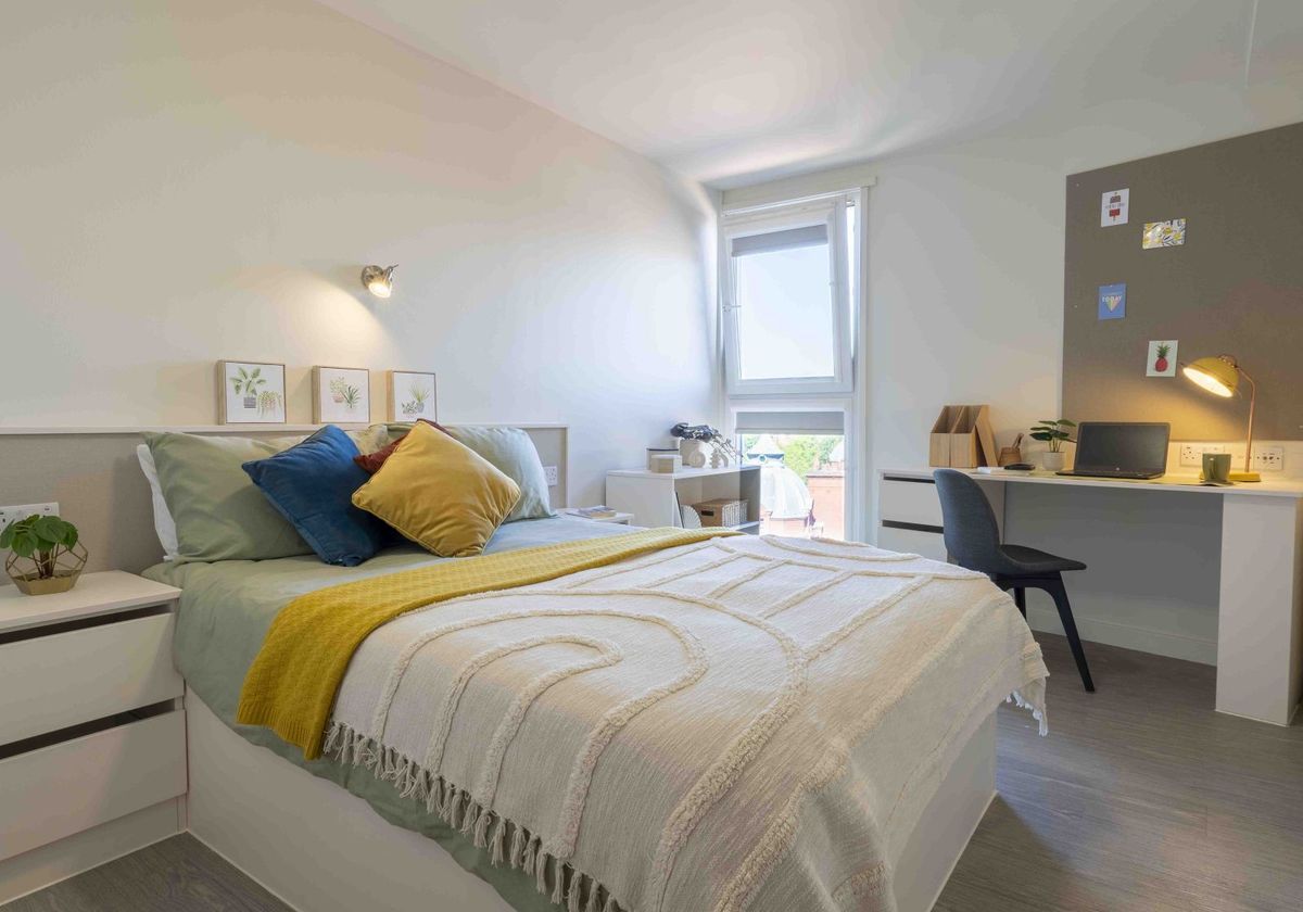 Hall iQ Kerria Apartments - 2