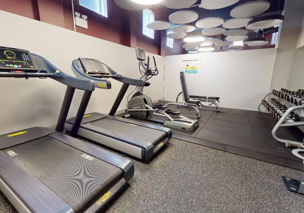 Hall iQ Lambert & Fairfield House - 9