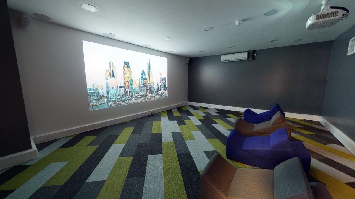 Hall iQ Newtown House - 7