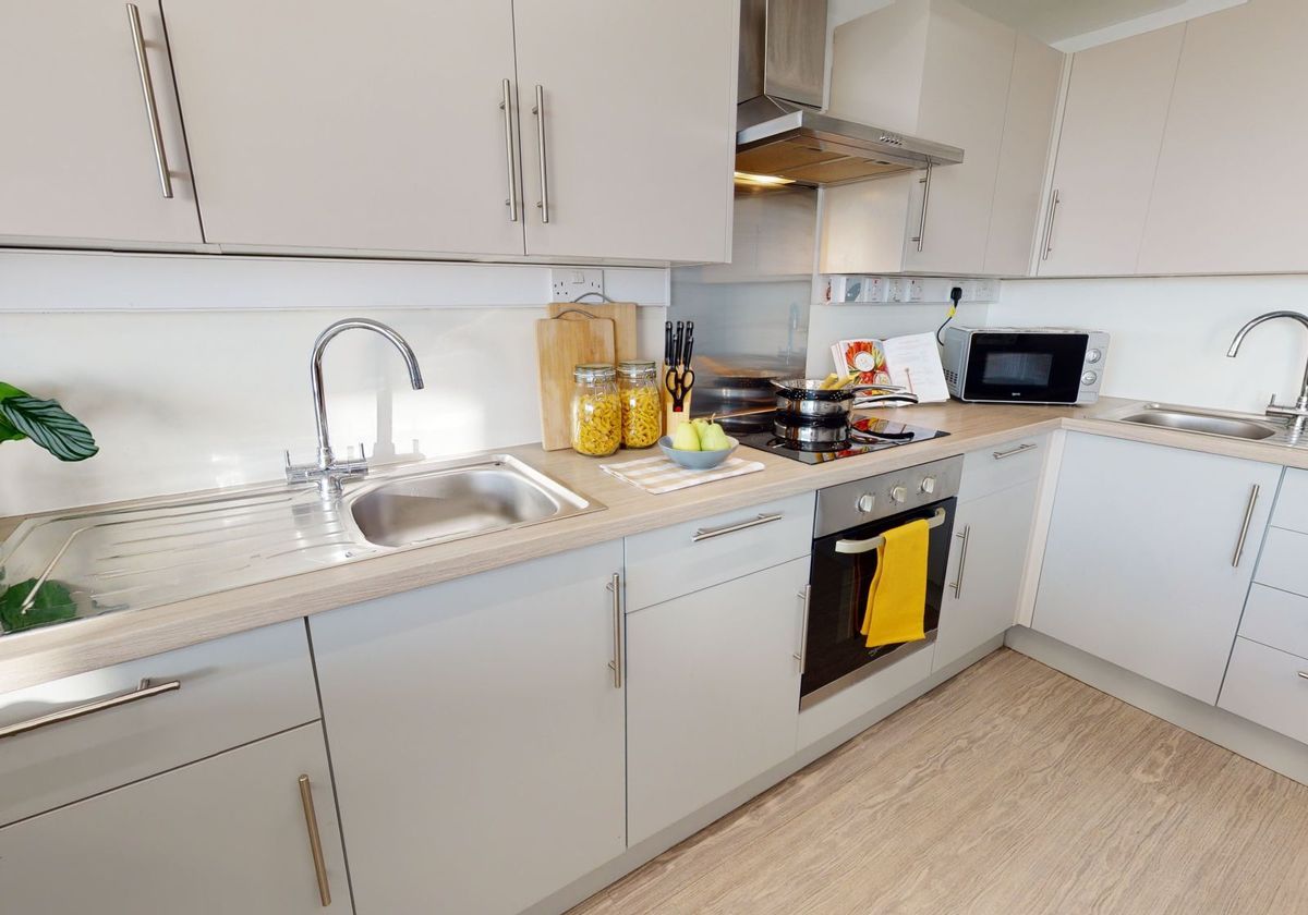 Hall - iQ Parker House - 5