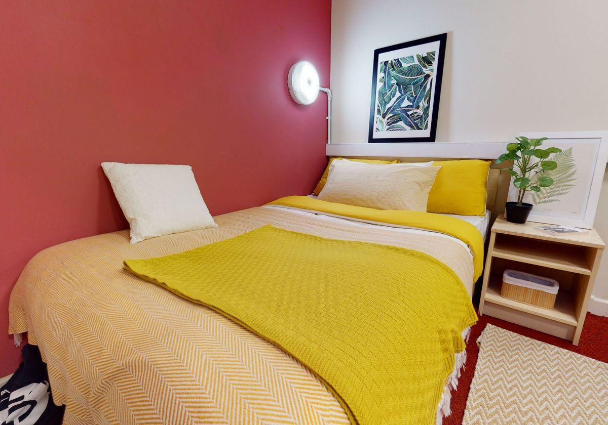 Hall - iQ Parker House - 6