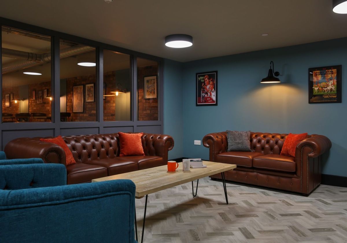 Hall iQ Penworks House - 9