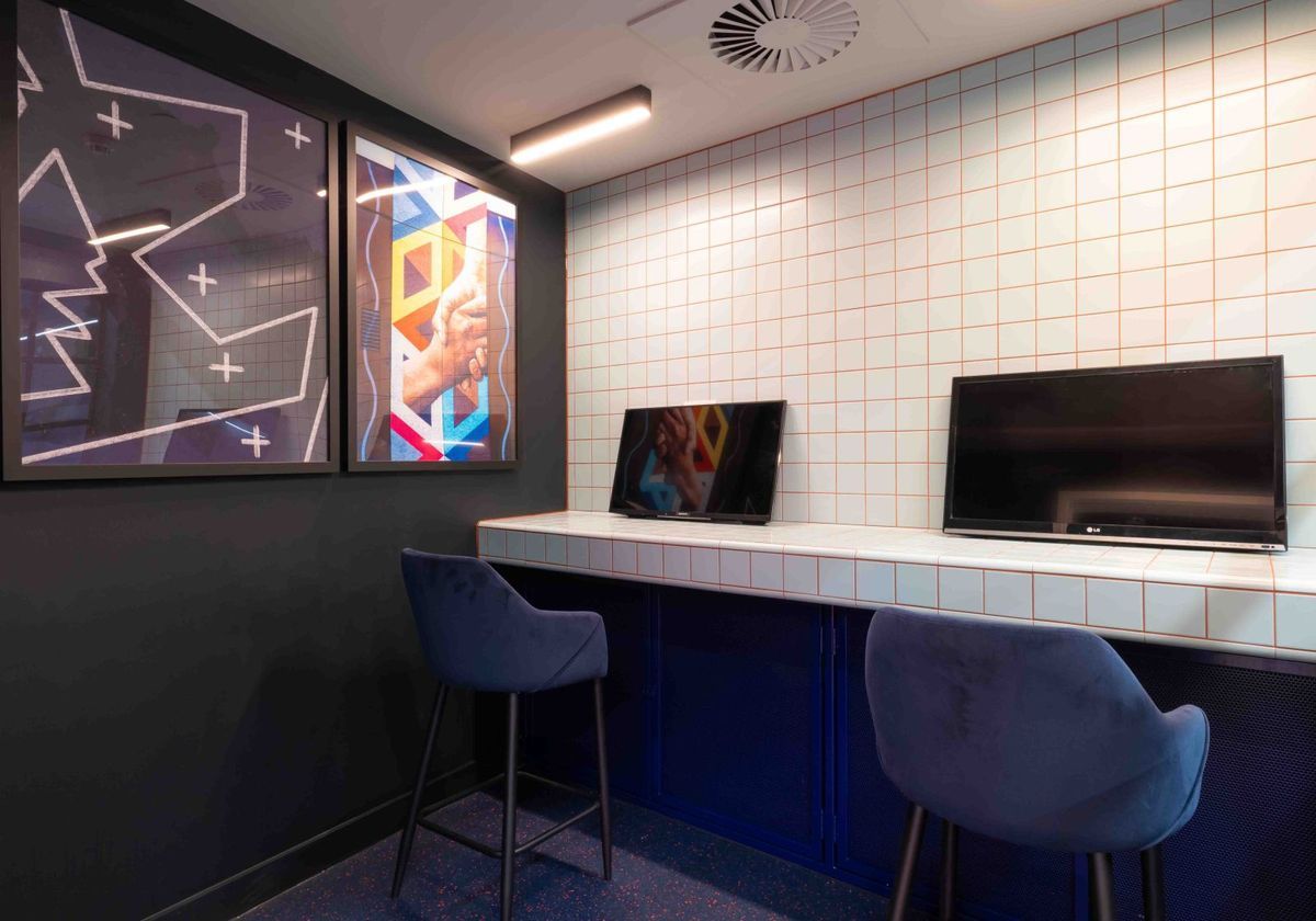 Hall - iQ Shoreditch - 3