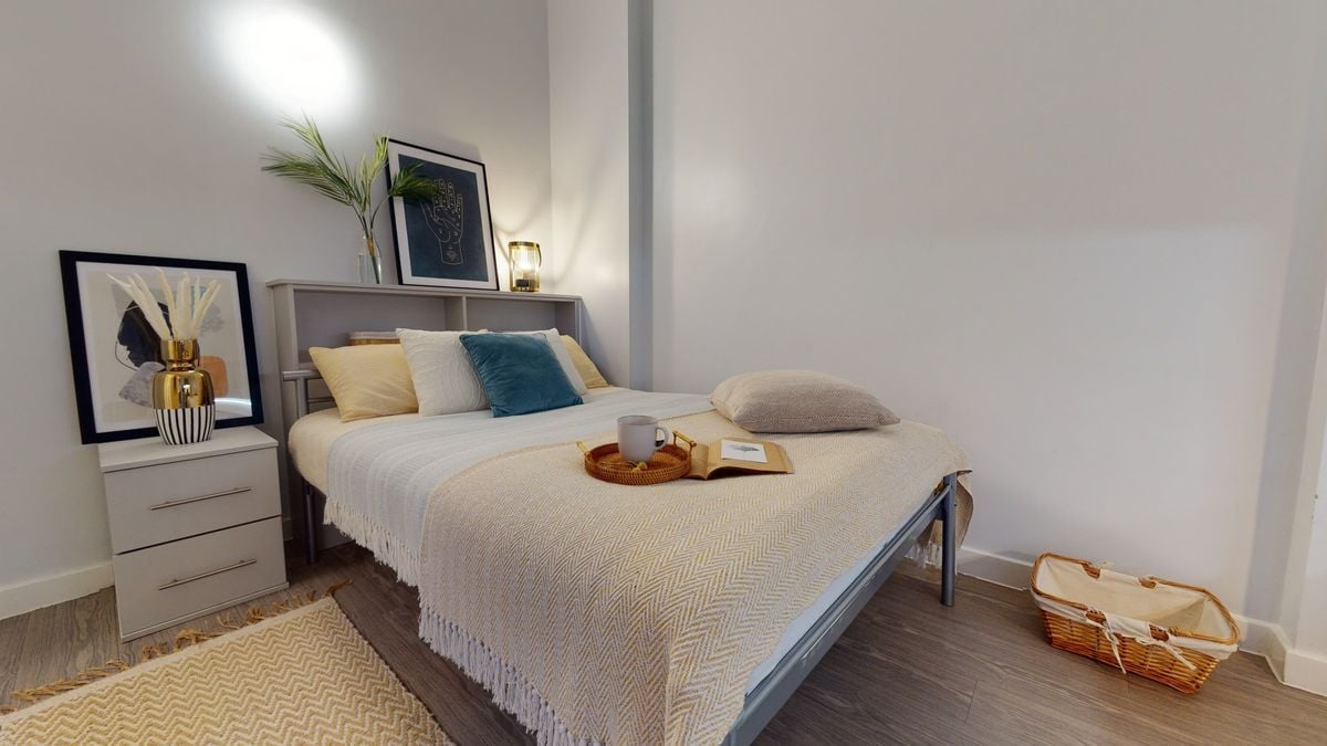 Hall iQ Studios 51 - 4