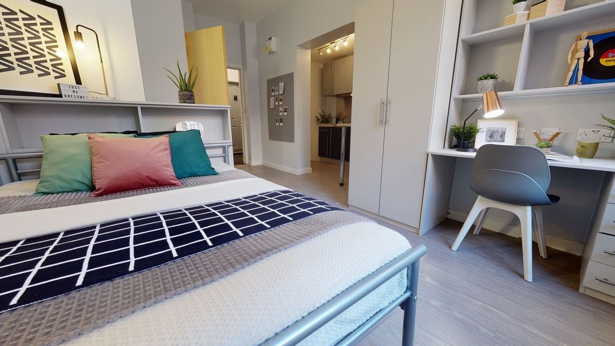 Hall iQ Studios 51 - 5