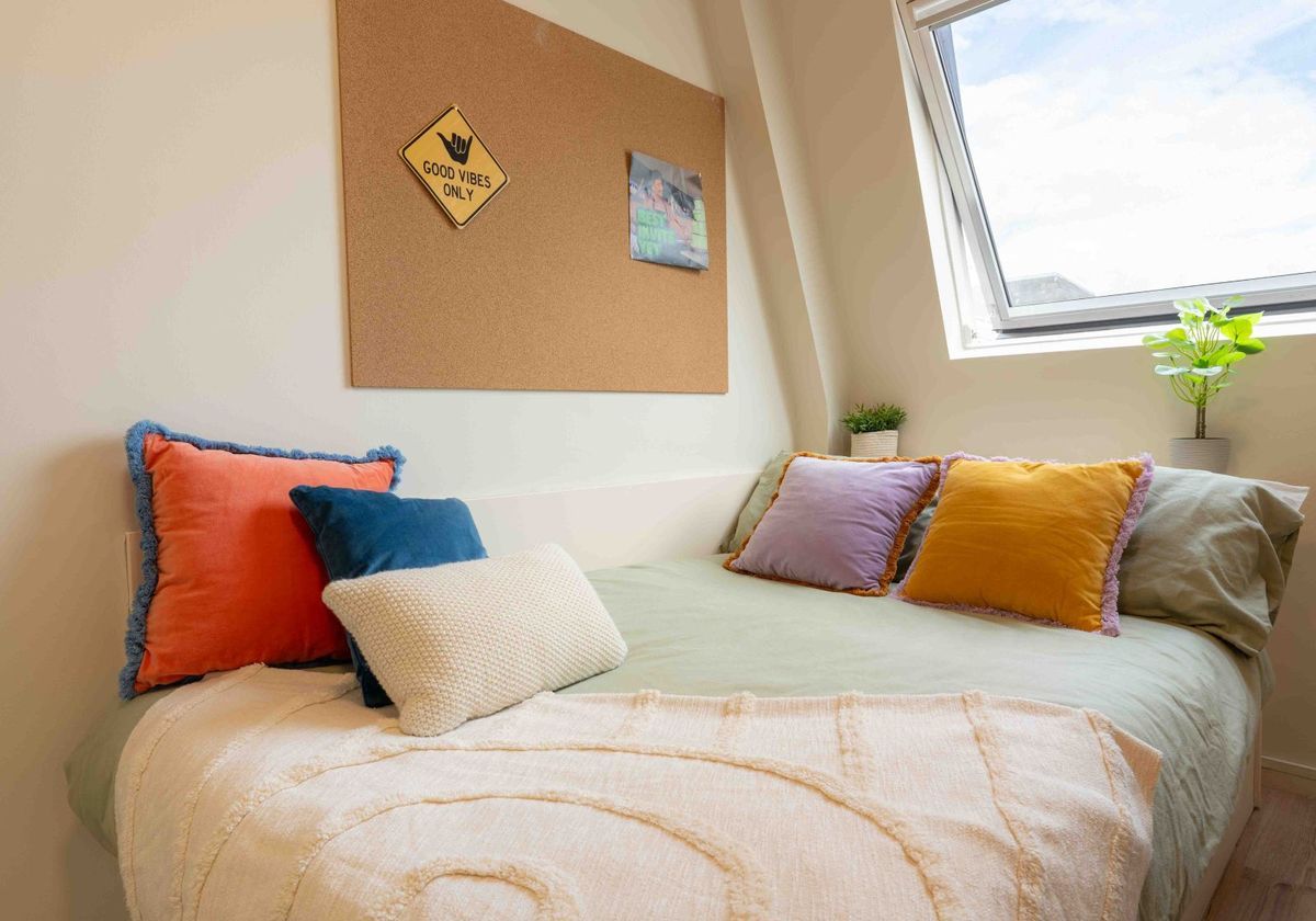 Hall - iQ The Arcade - 1