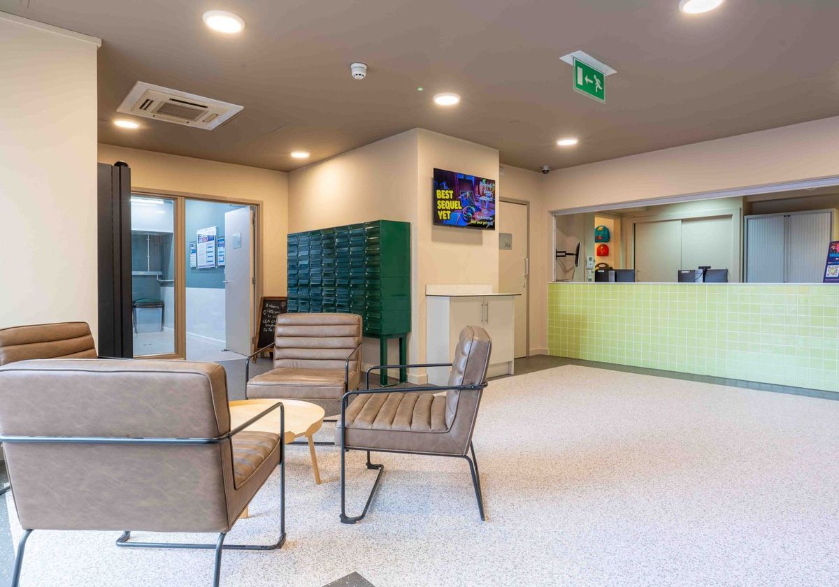 Hall - iQ The Arcade - 7