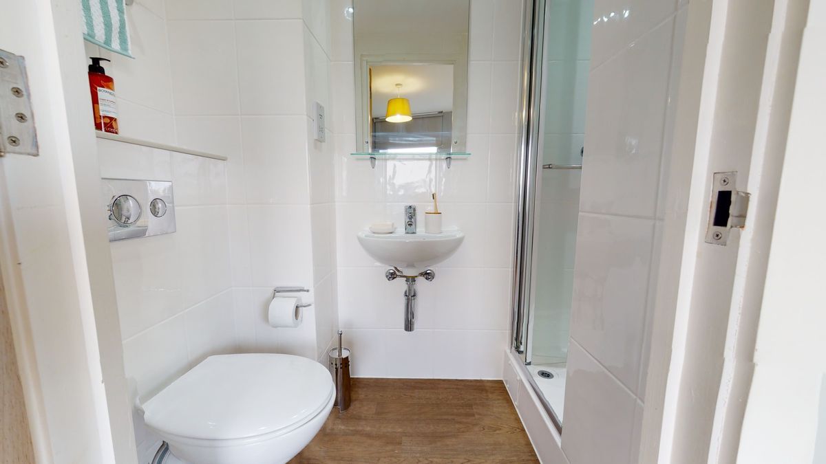 Hall iQ The Brickworks - 6