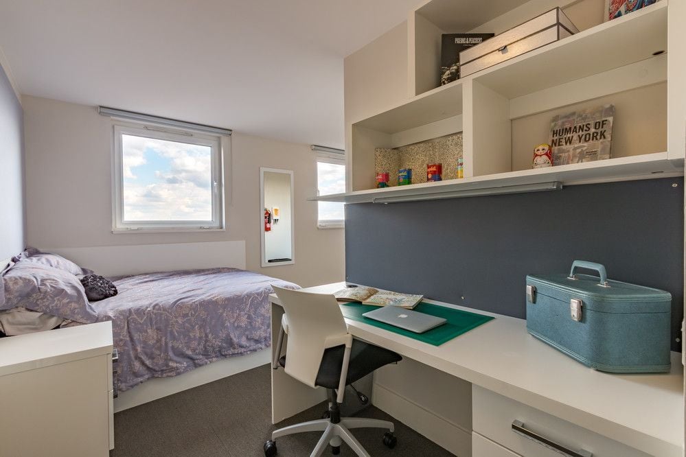 Hall - iQ The Costume Store - 0