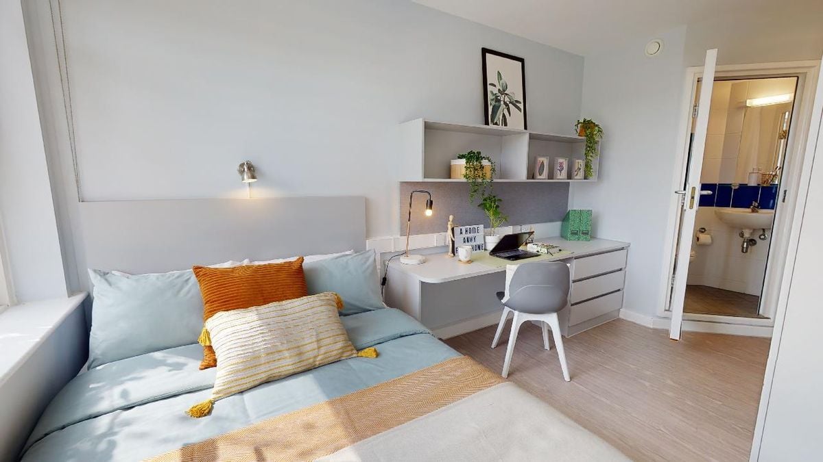 Hall - iQ Tufnell House - 6