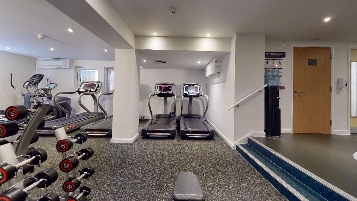 Hall - iQ Tufnell House - 0