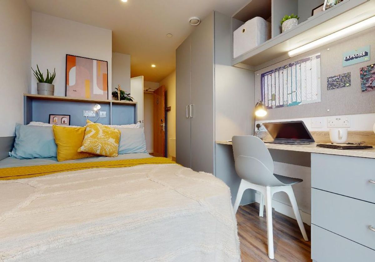 Hall iQ Weaver Place - 0