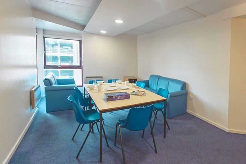 Hall - iQ Weston Hall - 4