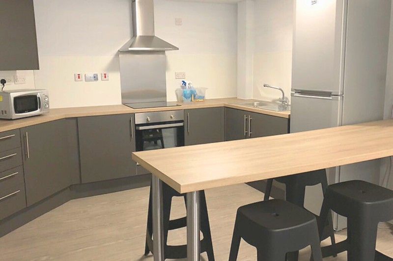 Hall - iQ Weston Hall - 0