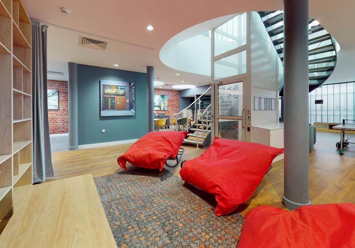 Hall iQ Will Wyatt Court - 5