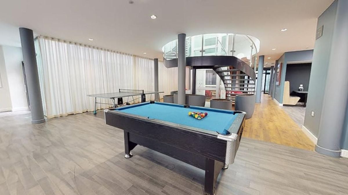 Hall iQ Will Wyatt Court - 0