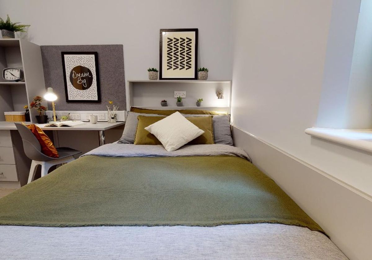 Hall iQ Will Wyatt Court - 6