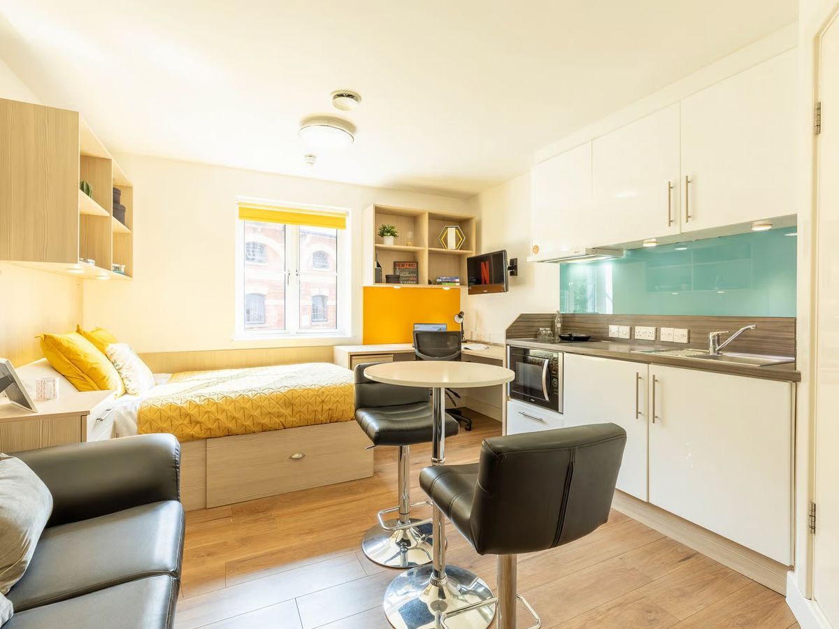 Hall Iron Bridge Studios - 5