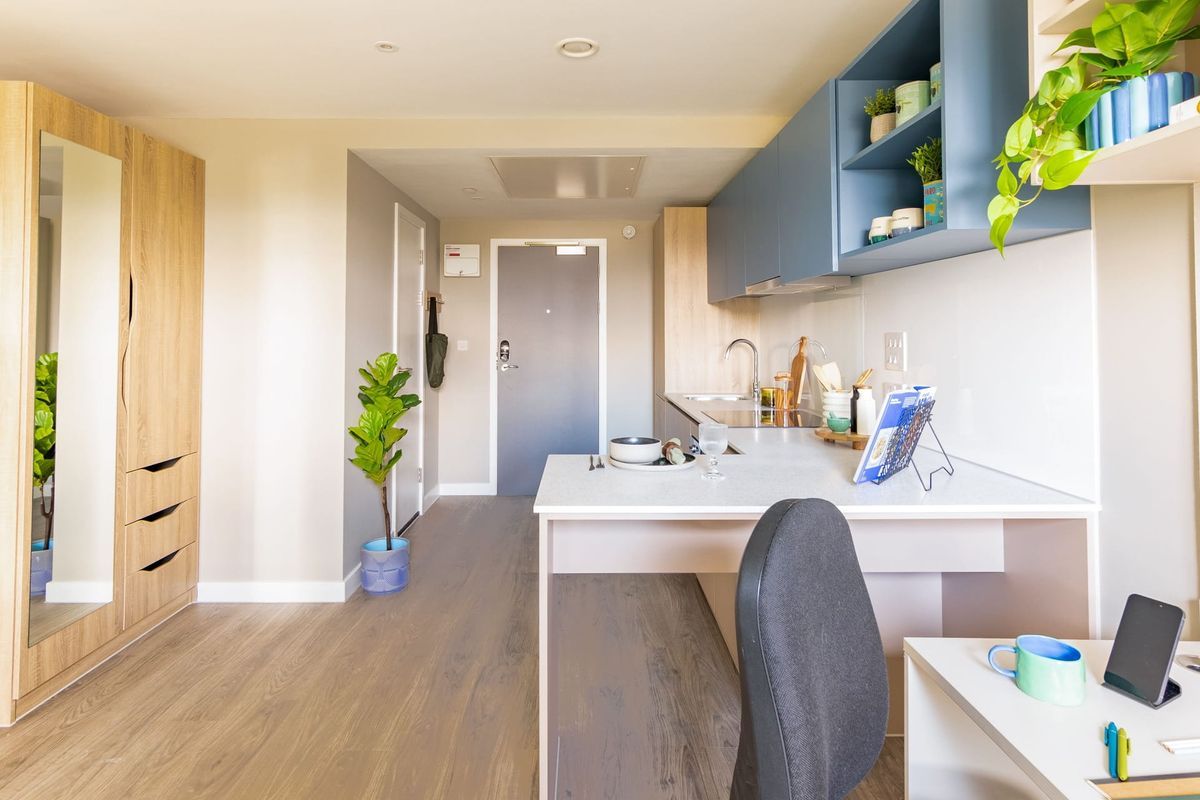 Hall - Ironworks House - 2