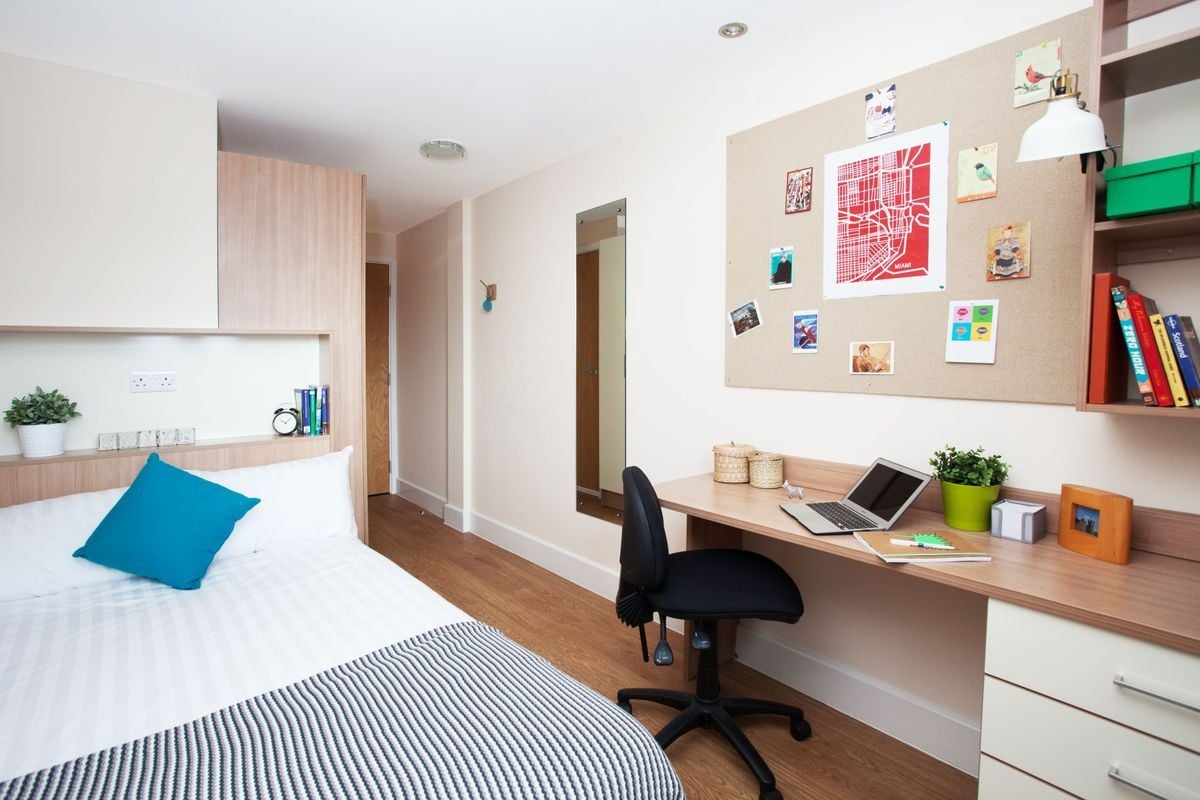 Kelvin Court, Glasgow 35 Reviews by Students