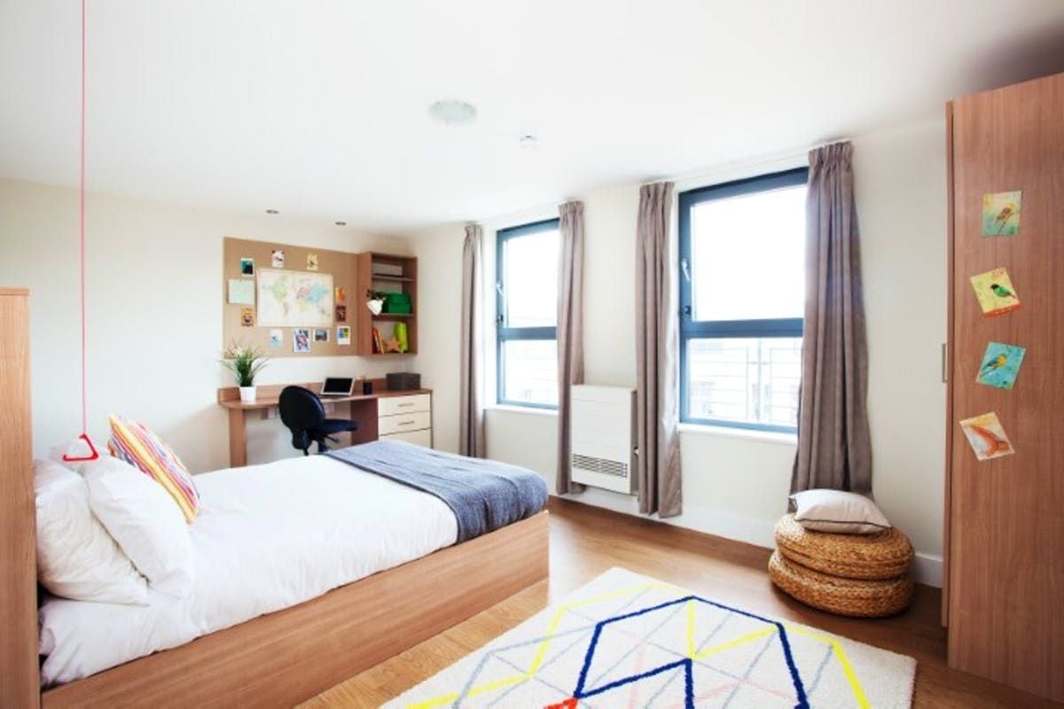 Kelvin Court, Glasgow 35 Reviews by Students