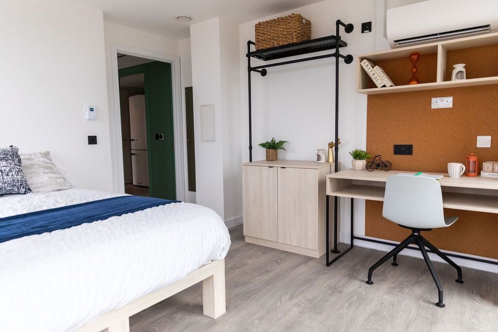 Hall - Martha Street Apartments - 5