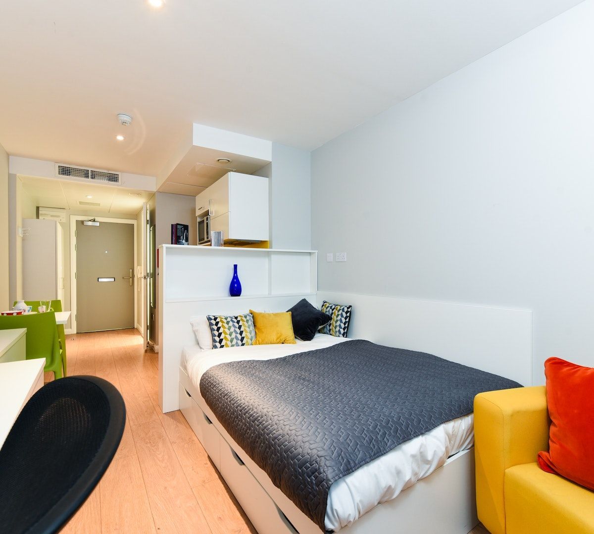 Merchant Studios Glasgow 210 Verified student reviews