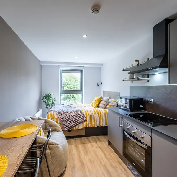 Hall - Murieston Crescent - 3