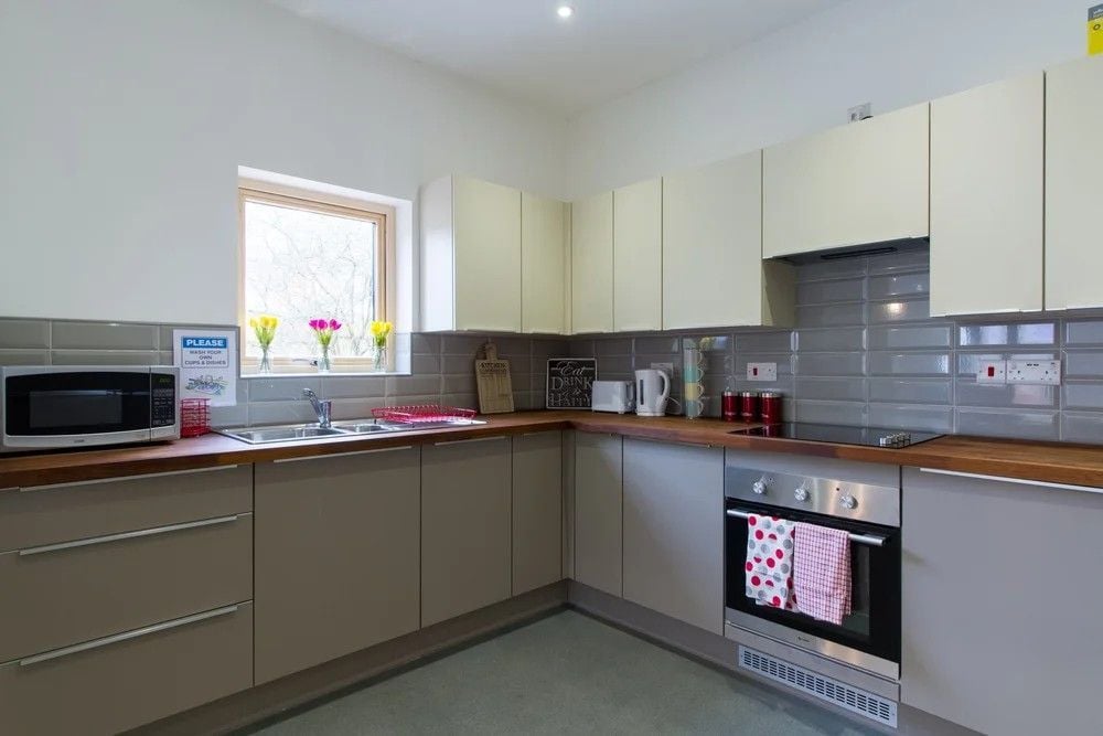 Hall - MYAH Broad Lane - 8