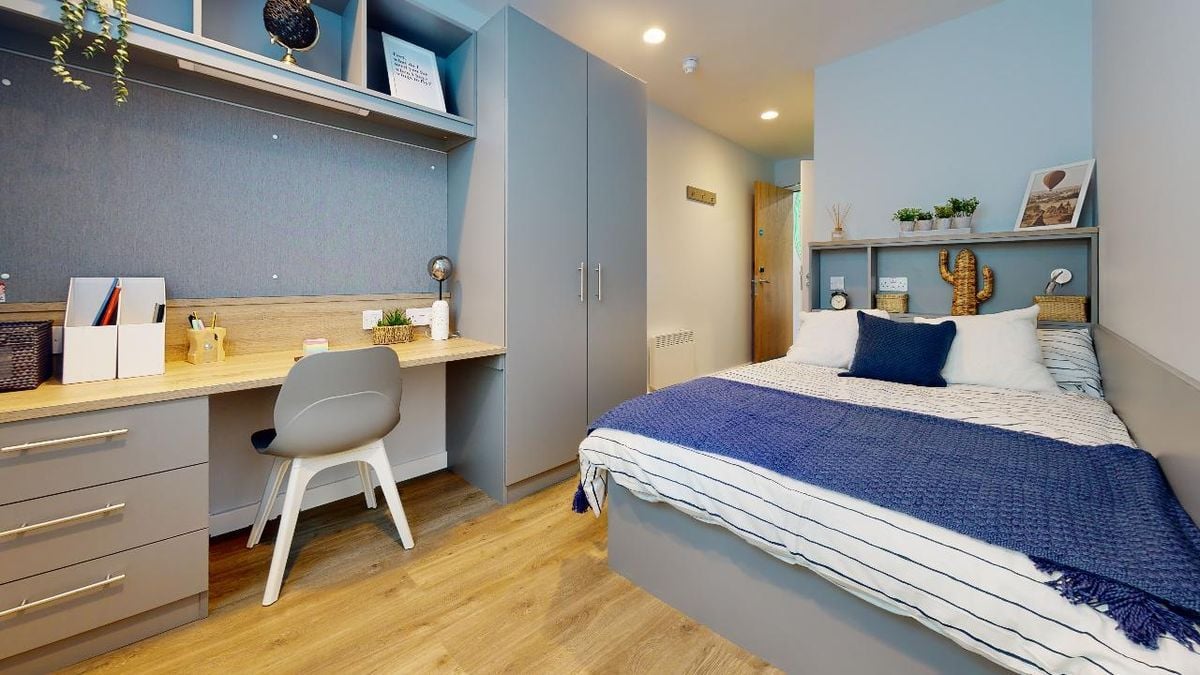 Hall - Nelson Court - 2