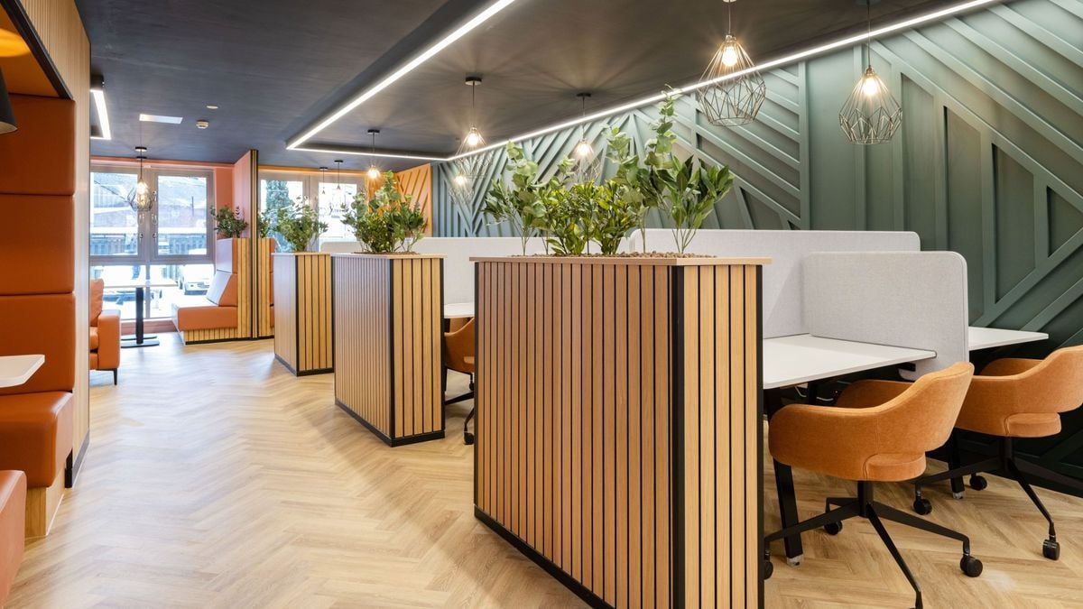 Hall- Newarke Point - 4