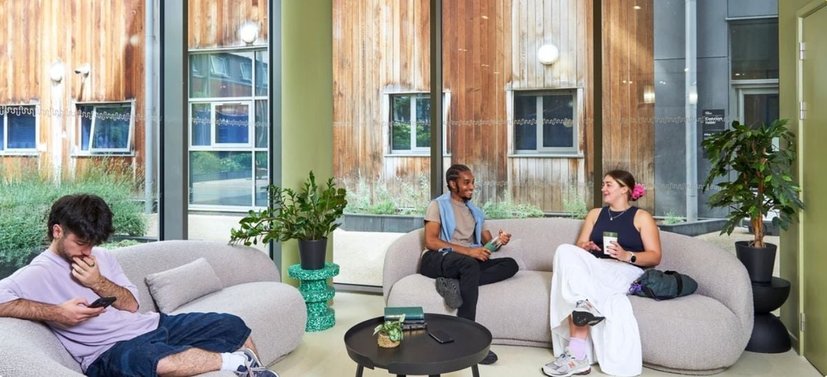 Hall - North Lodge - 1