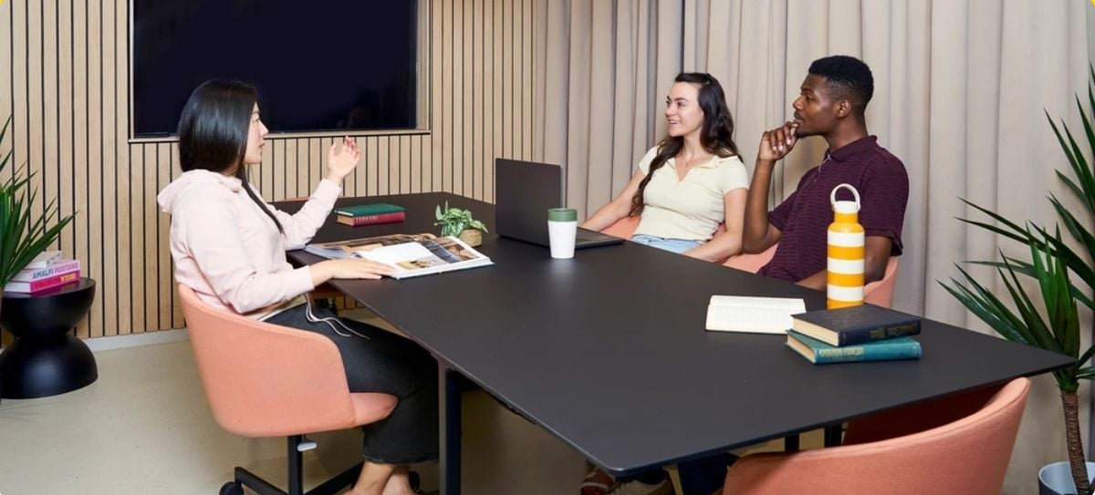 Hall - North Lodge - 3