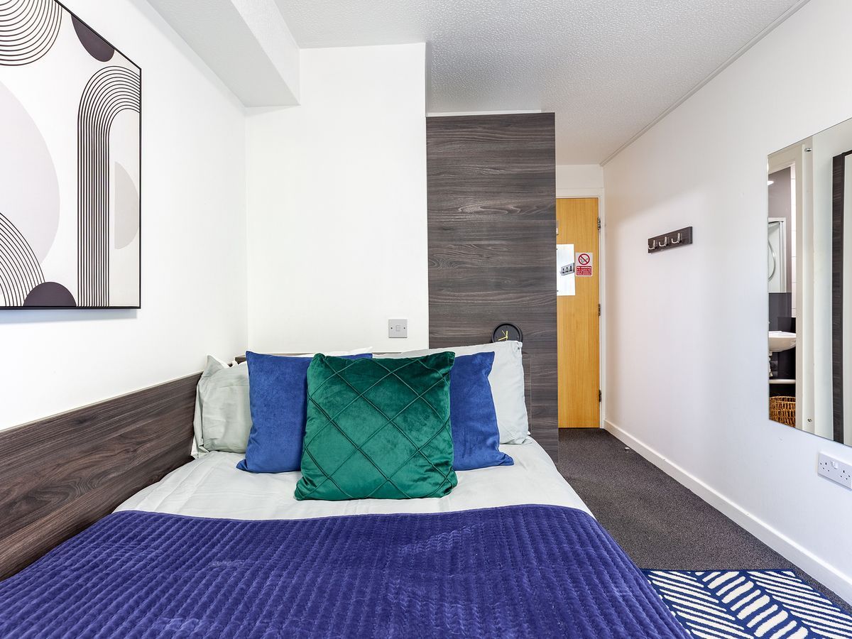 Paddington Park House Liverpool 19 Verified student reviews