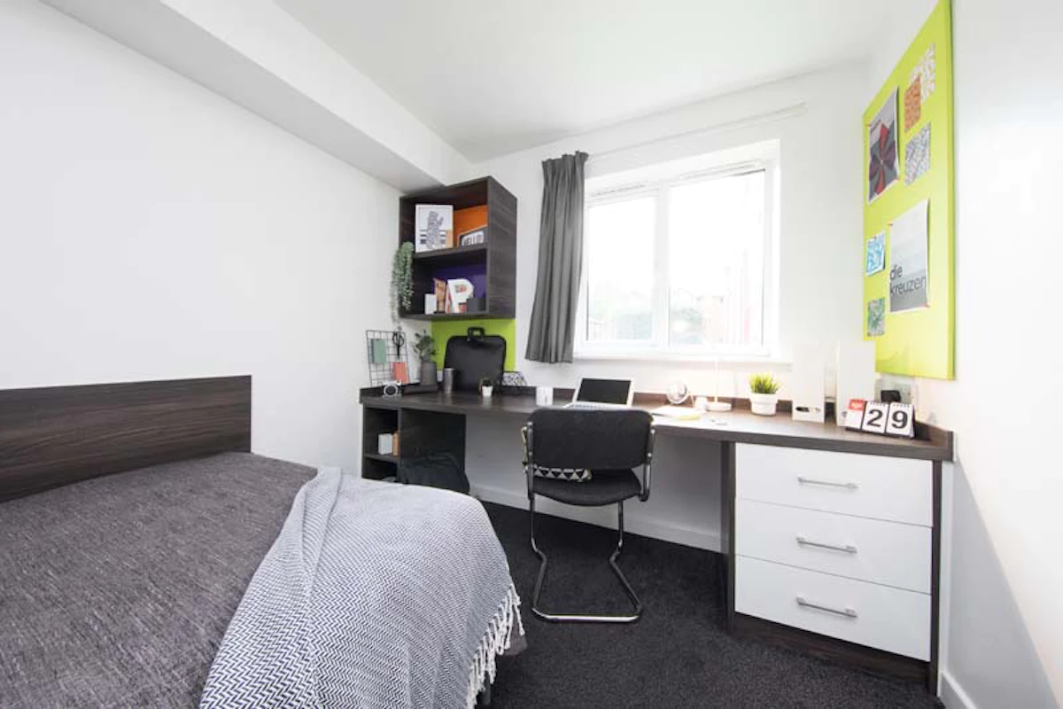 Paddington Park House, Liverpool Reviews by Students