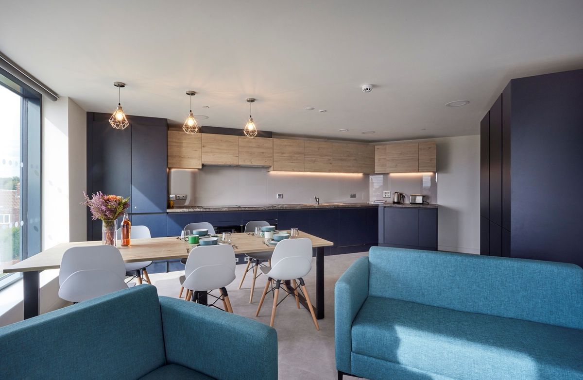 Hall - Regatta Place - 6