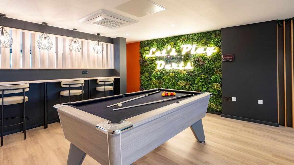 Hall Renslade House - 8