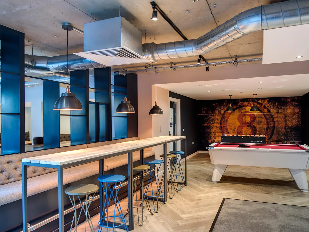 Hall Riverside Quay - 7