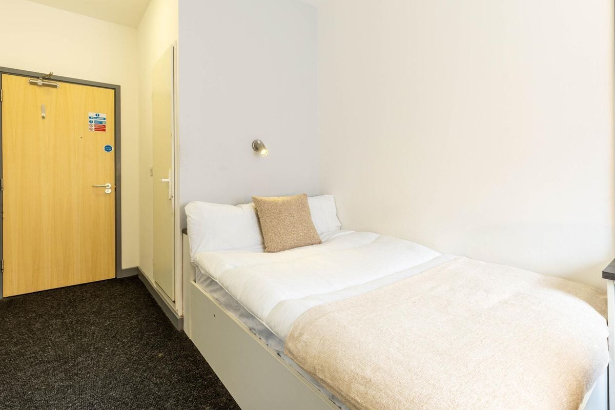 Hall Russell View - Nottingham - 6