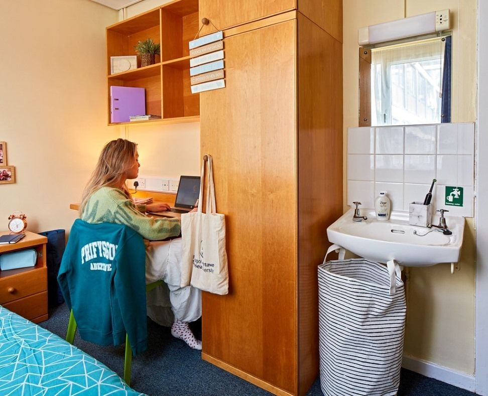 Hall - Singleton Campus Accommodation - 2