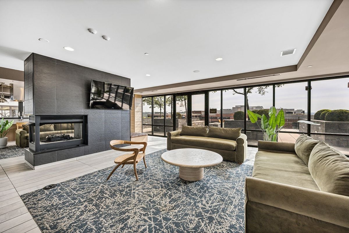 Hall - SkyVue Apartments - 0