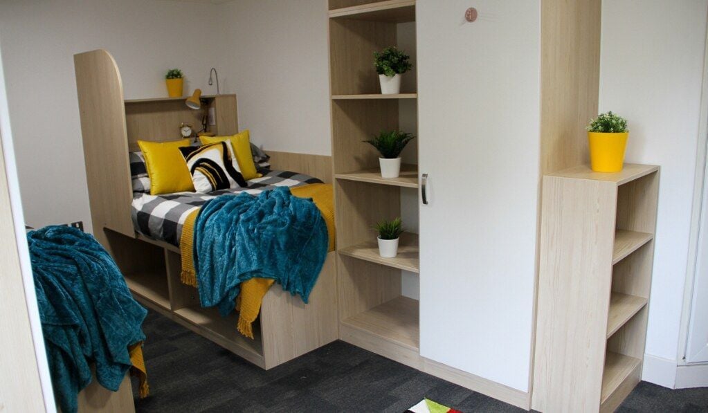 Hall - South Courts - 5