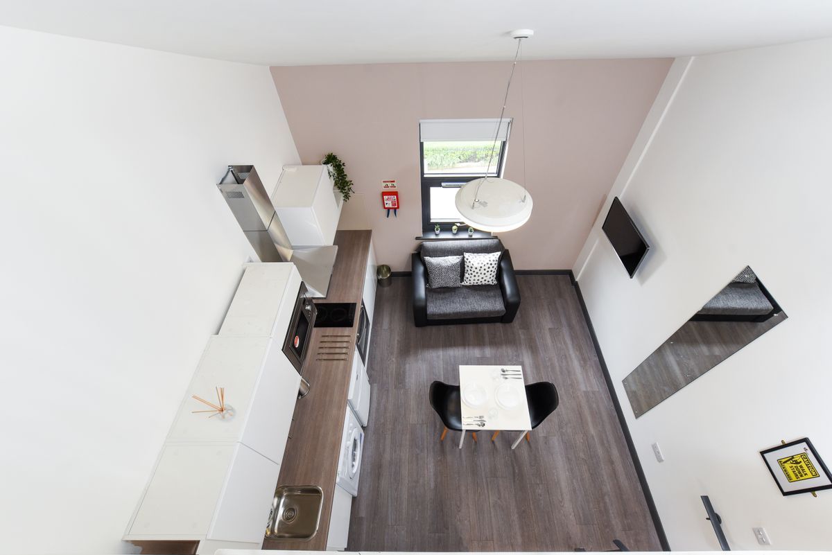 St James' House, Newcastle upon Tyne 14 Reviews by Students