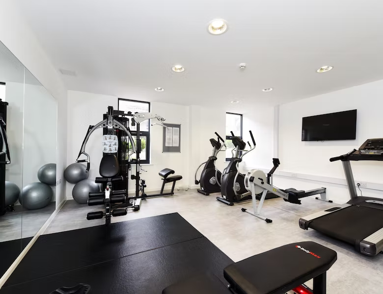 St James' House, Newcastle upon Tyne 17 Reviews by Students