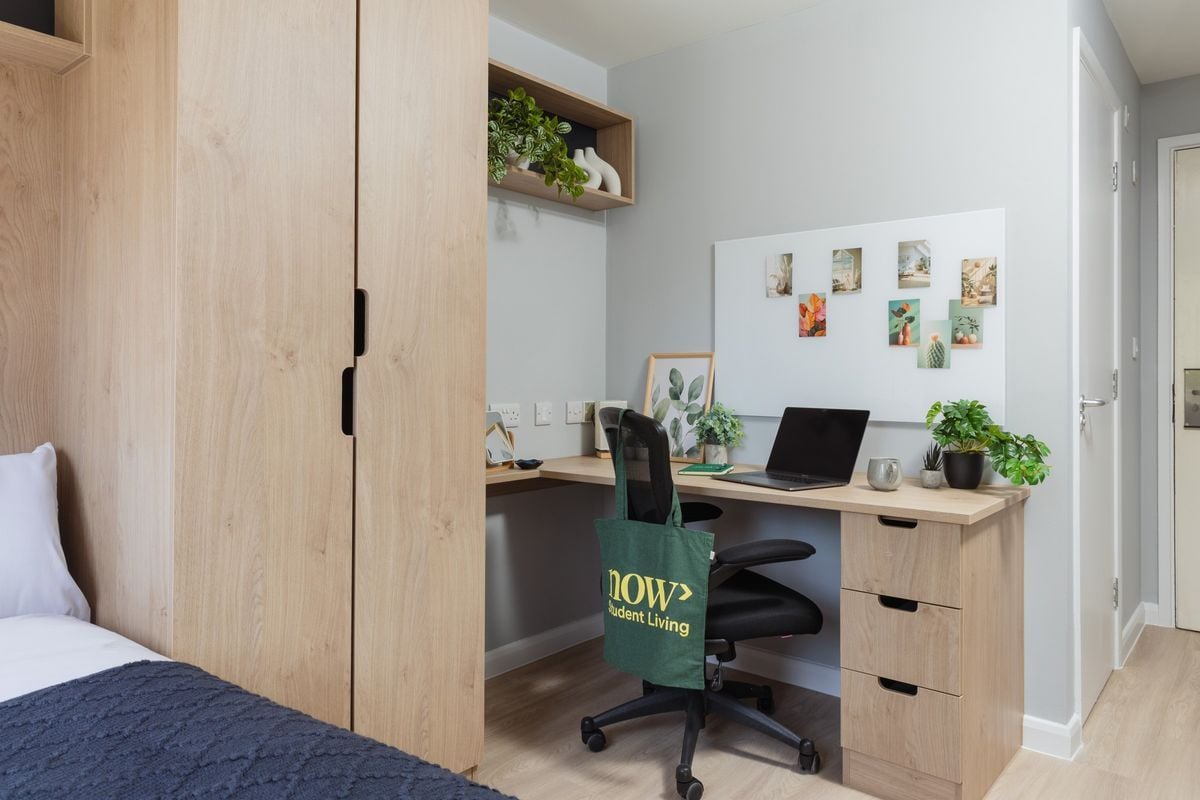 Hall-St Peter's Court - 1