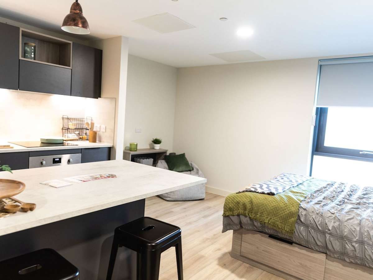 Hall - Stanley Studios - Portsmouth - 2